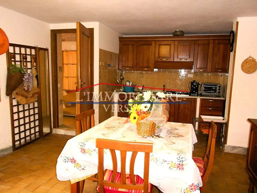 Immagine 25 di Appartamento in vendita  a Carrara