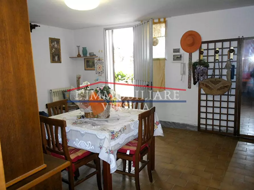 Immagine 13 di Appartamento in vendita  a Carrara
