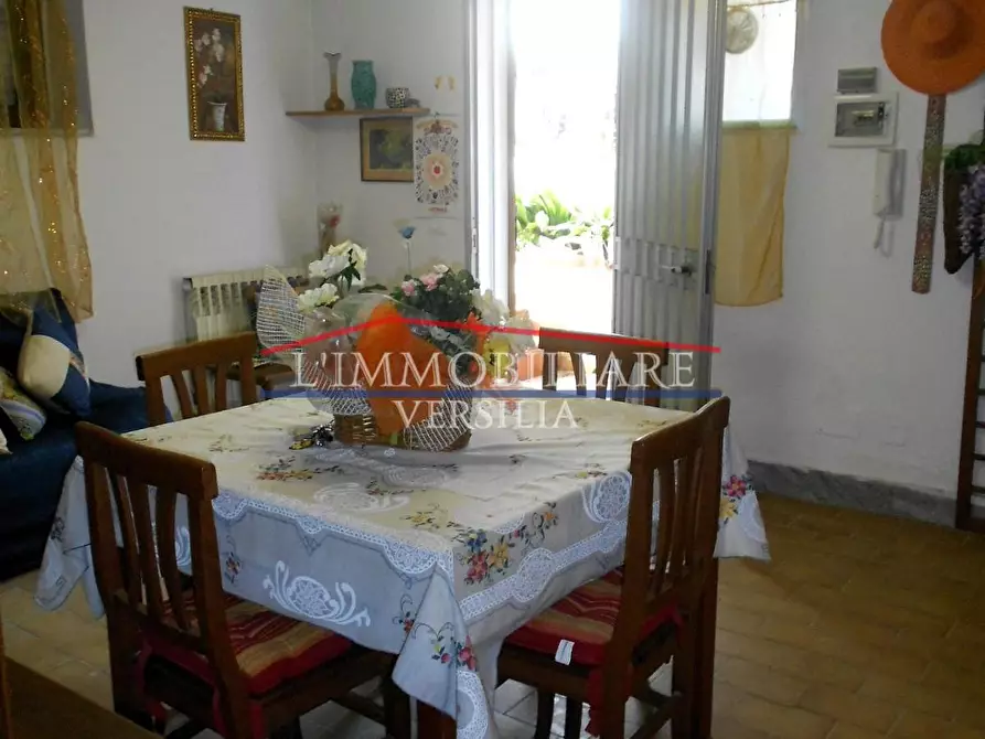 Immagine 17 di Appartamento in vendita  a Carrara