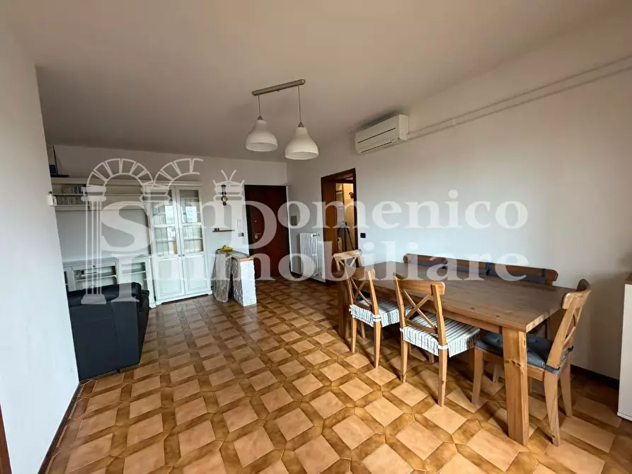Immagine 2 di Appartamento in vendita  a Cascina