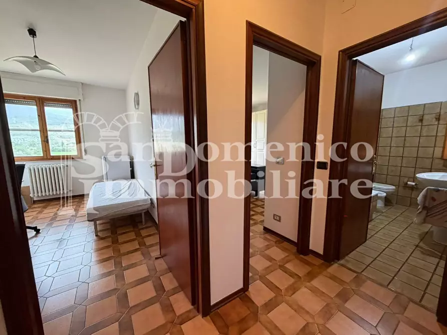 Immagine 10 di Appartamento in vendita  a Cascina