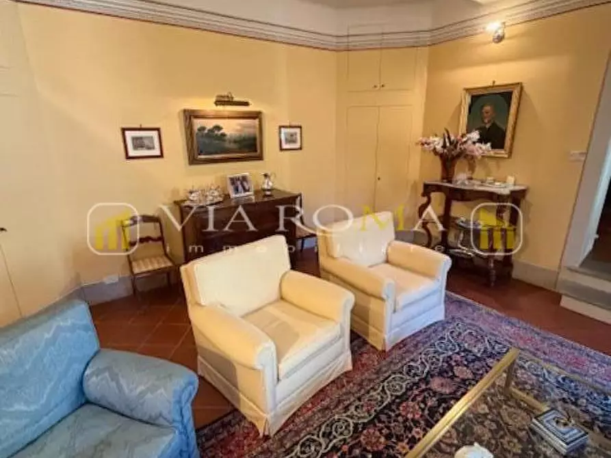 Immagine 6 di Appartamento in vendita  a Lucca