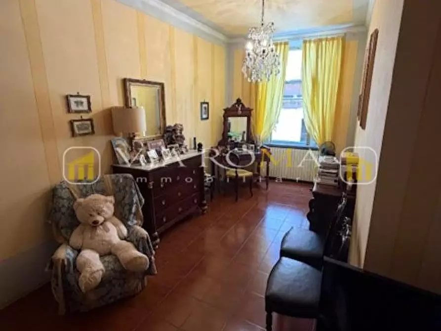 Immagine 25 di Appartamento in vendita  a Lucca