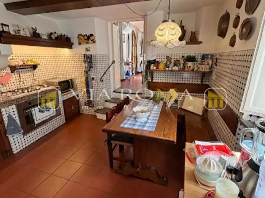 Immagine 33 di Appartamento in vendita  a Lucca