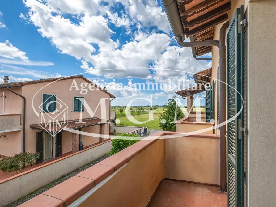 Immagine 38 di Casa bifamiliare in vendita  a Calcinaia