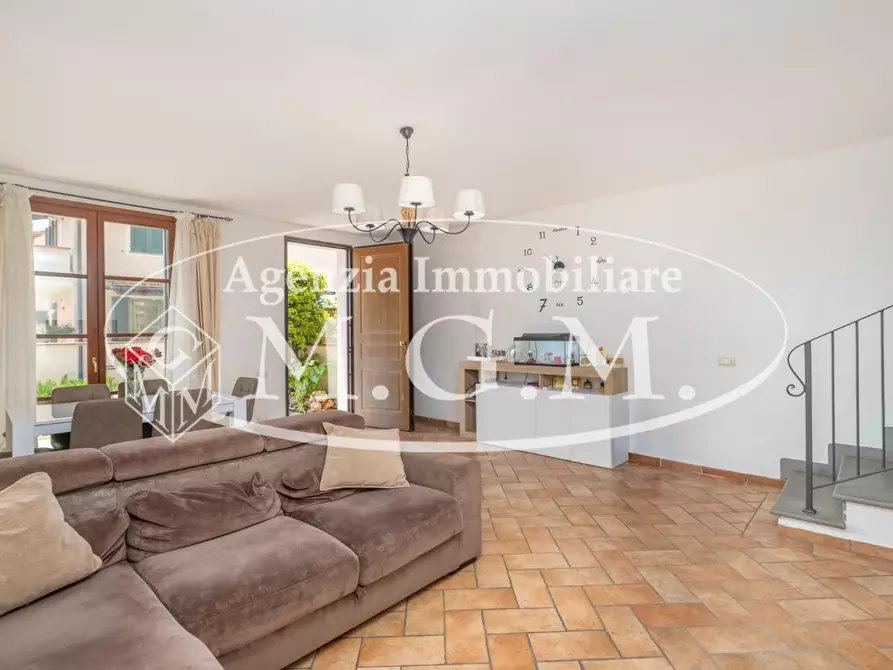 Immagine 16 di Casa bifamiliare in vendita  a Calcinaia