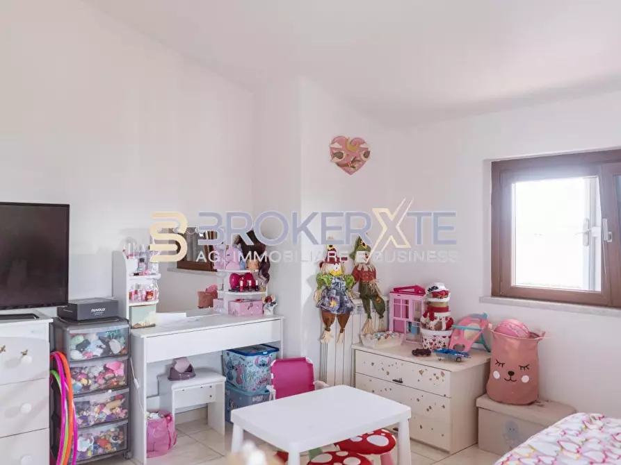 Immagine 32 di Appartamento in vendita  a Ortonovo