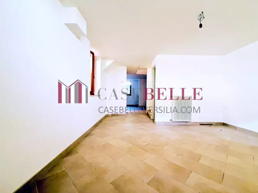 Immagine 17 di Casa bifamiliare in vendita  a Camaiore