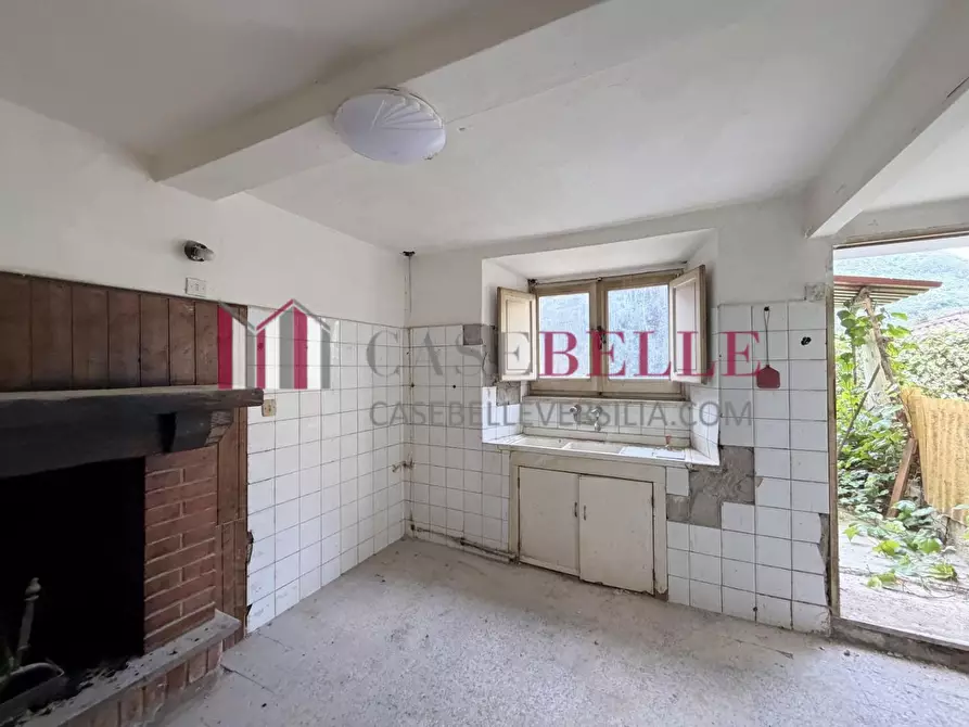 Immagine 5 di Terratetto in vendita  a Camaiore