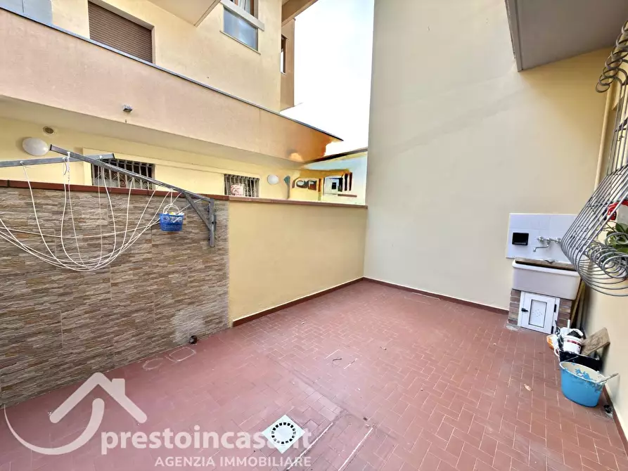 Immagine 18 di Appartamento in vendita  a Viareggio
