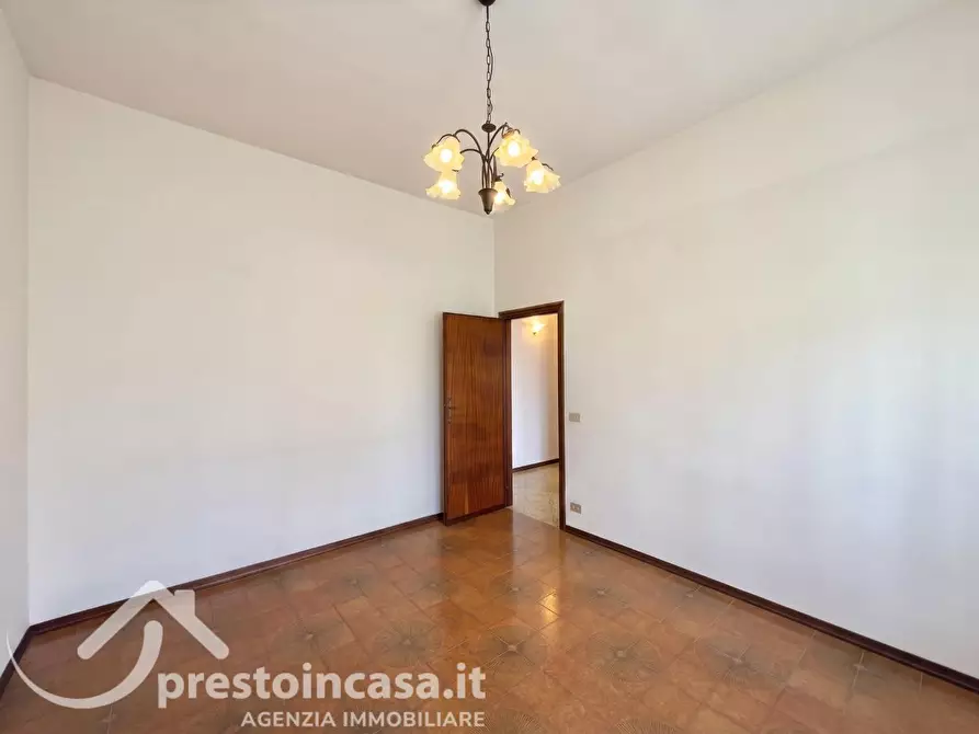 Immagine 25 di Appartamento in vendita  a Viareggio
