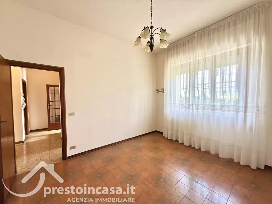 Immagine 23 di Appartamento in vendita  a Viareggio
