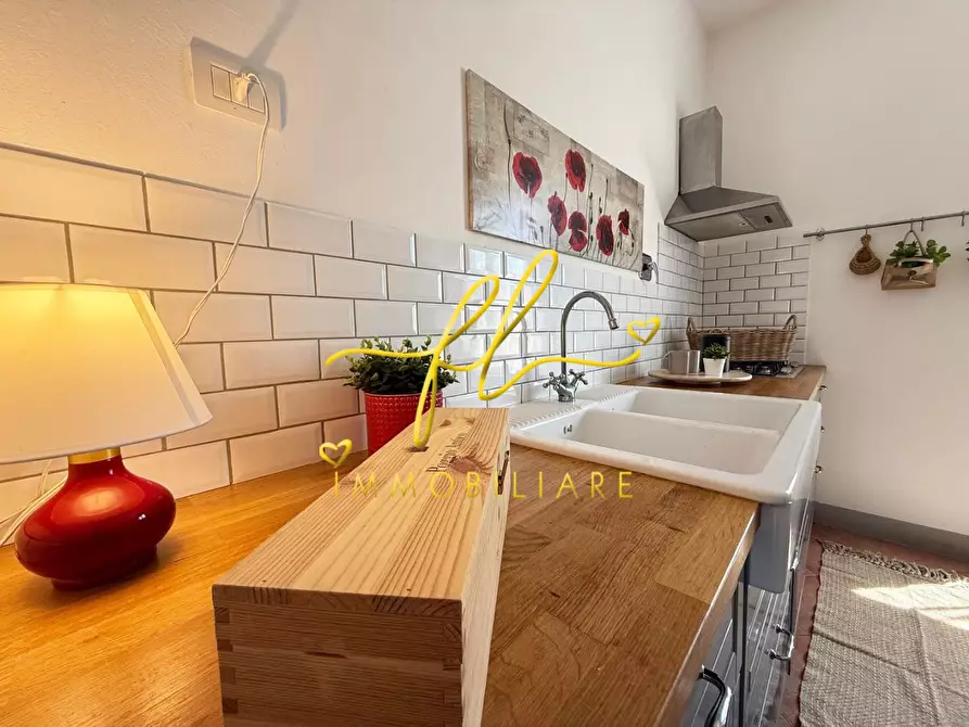 Immagine 7 di Casa indipendente in vendita  a Rosignano Marittimo