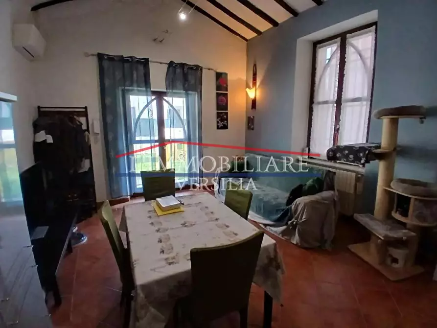 Immagine 14 di Casa indipendente in vendita  a Massa