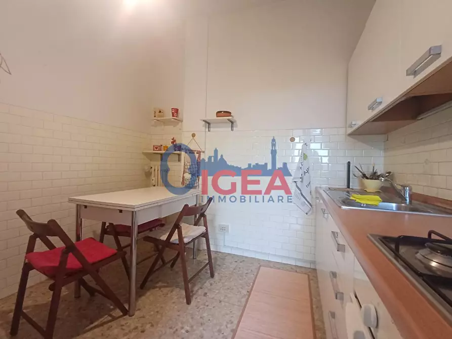 Immagine 3 di Appartamento in vendita  a Siena