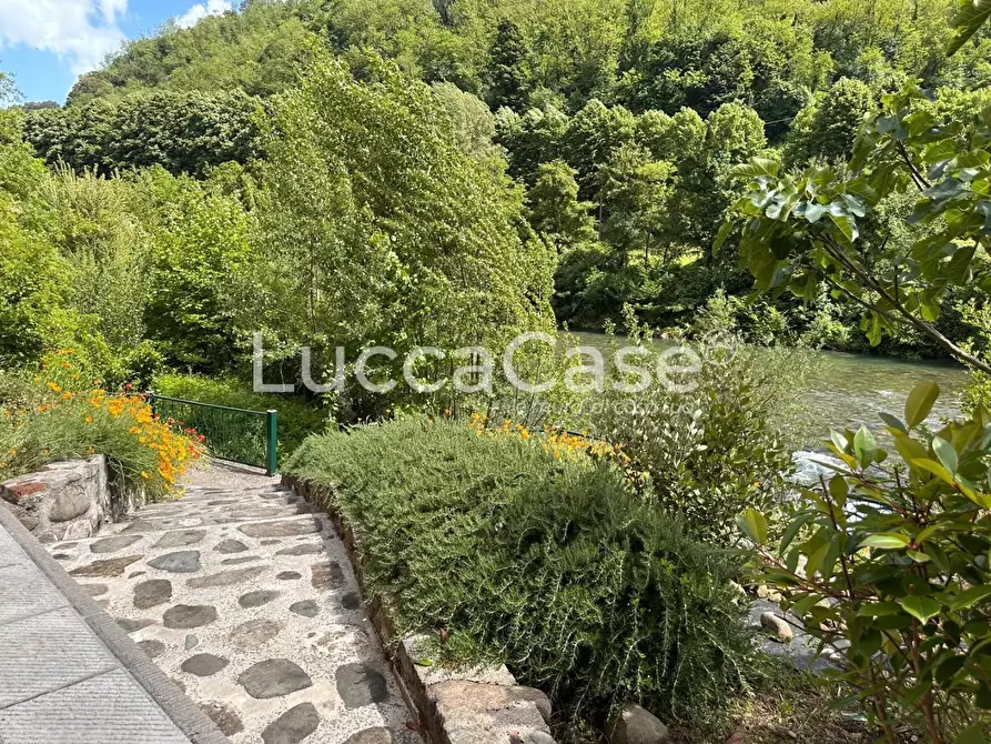 Immagine 22 di Casa indipendente in vendita  a Bagni Di Lucca
