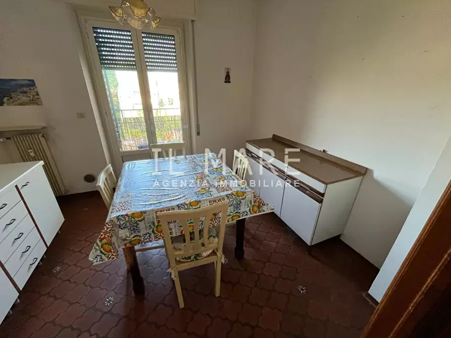 Immagine 6 di Appartamento in vendita  a Massa