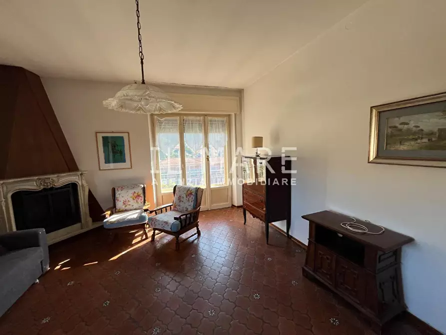 Immagine 5 di Appartamento in vendita  a Massa