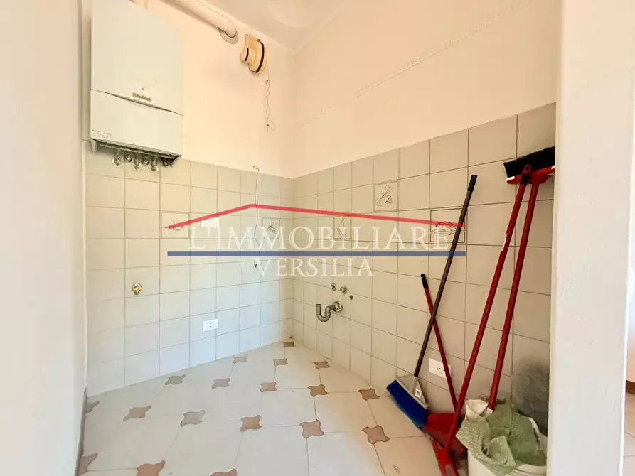 Immagine 6 di Appartamento in vendita  a Massa