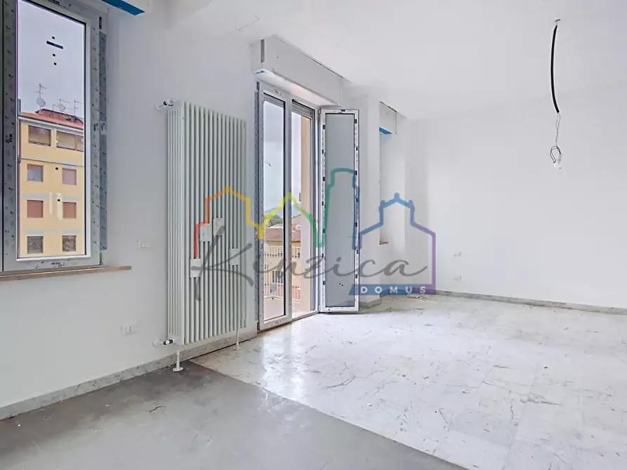Immagine 19 di Appartamento in vendita  a Pisa