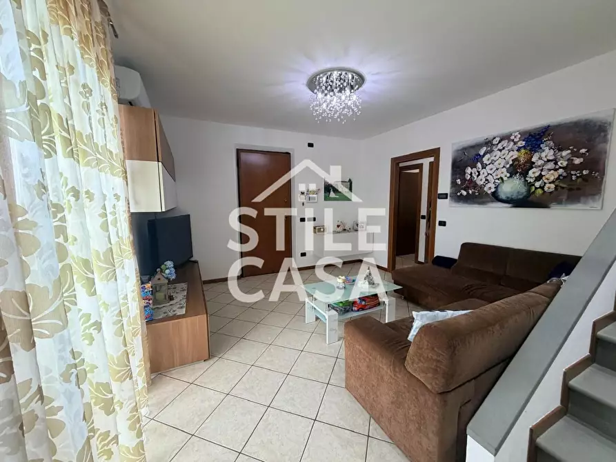 Immagine 4 di Villetta a schiera in vendita  a Castelfranco Di Sotto