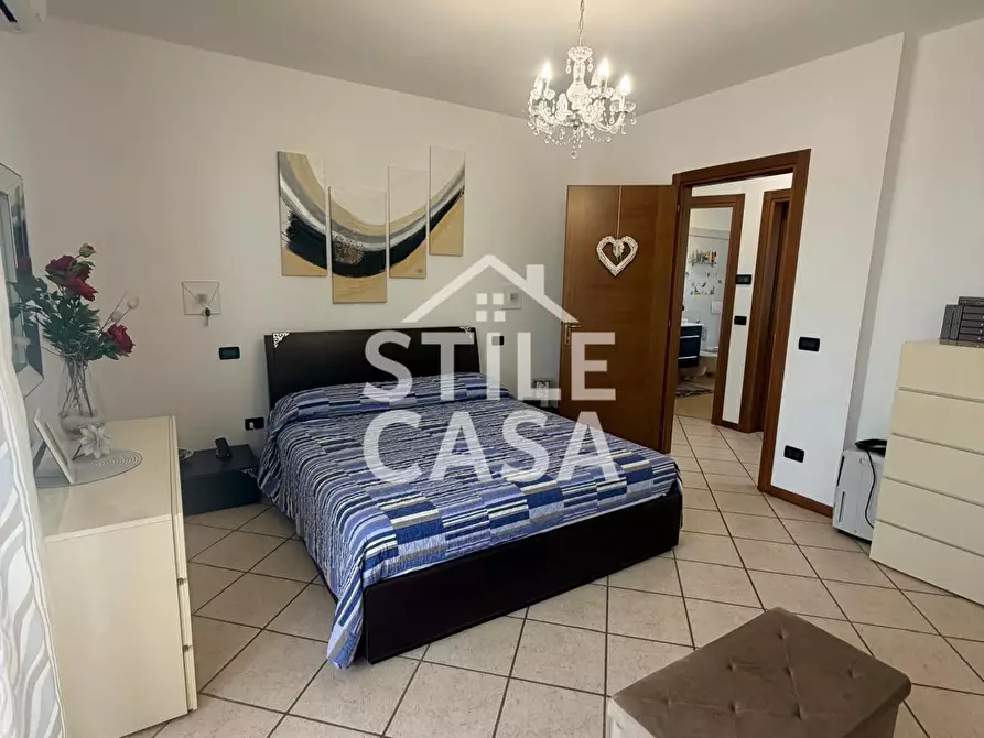 Immagine 21 di Villetta a schiera in vendita  a Castelfranco Di Sotto
