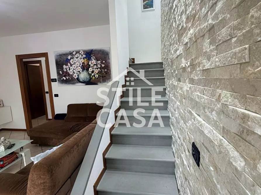Immagine 6 di Villetta a schiera in vendita  a Castelfranco Di Sotto