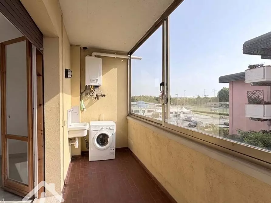 Immagine 9 di Appartamento in vendita  a Viareggio