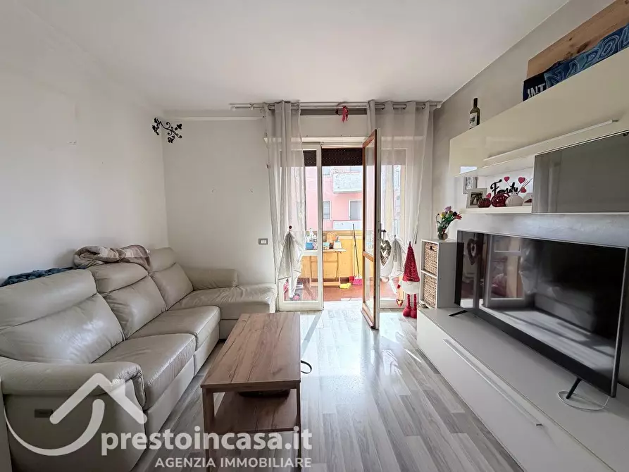 Immagine 1 di Appartamento in vendita  a Viareggio