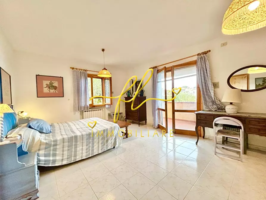 Immagine 5 di Appartamento in vendita  a Marciana