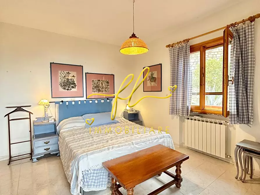 Immagine 8 di Appartamento in vendita  a Marciana