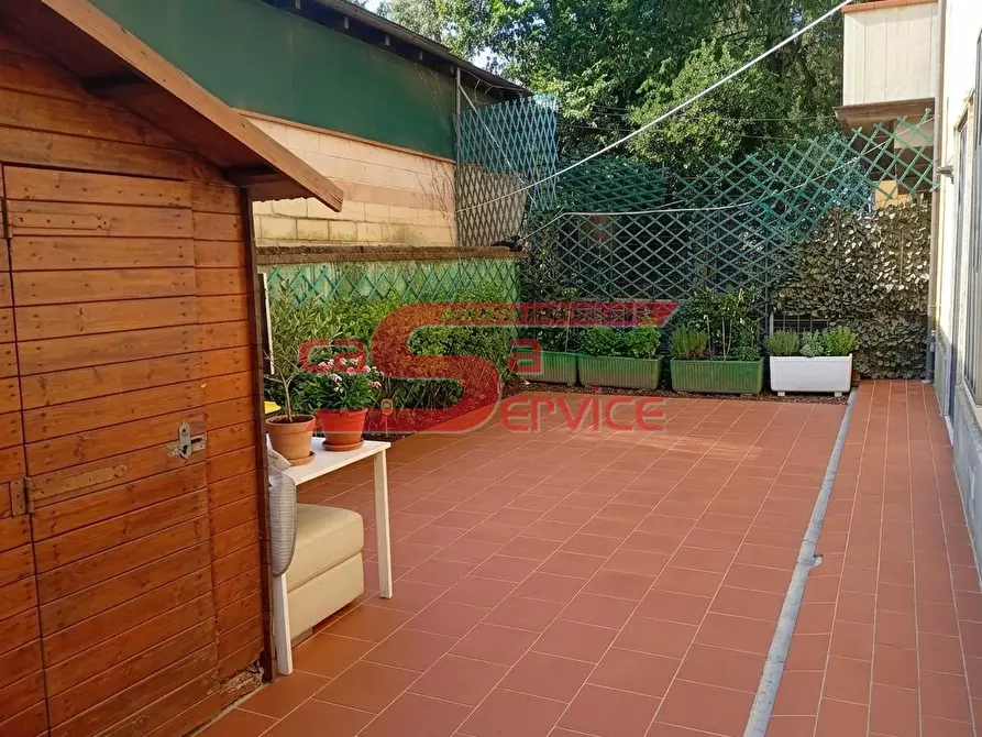 Immagine 12 di Appartamento in vendita  a Montecatini Terme