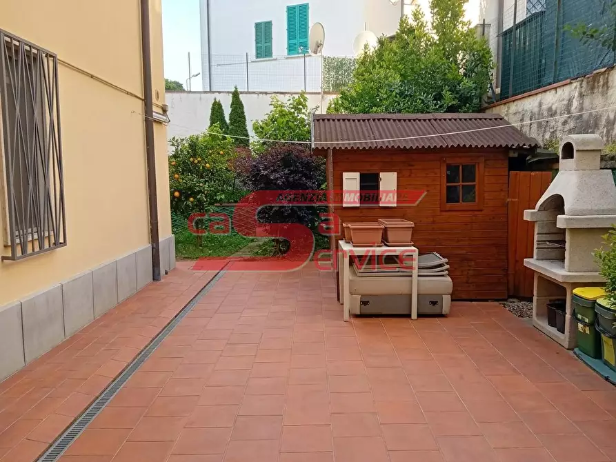 Immagine 13 di Appartamento in vendita  a Montecatini Terme