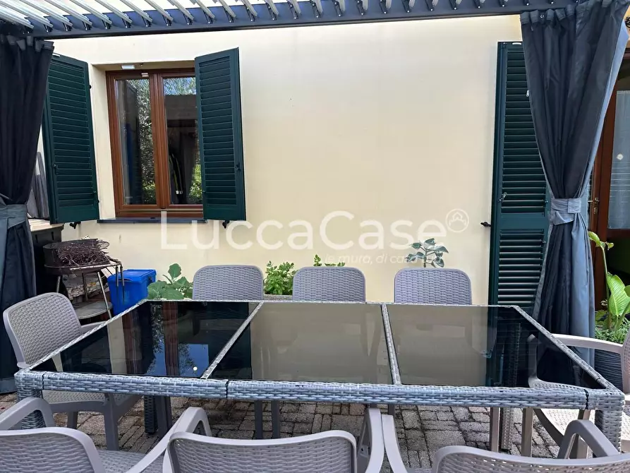 Immagine 27 di Villetta a schiera in vendita  a Altopascio