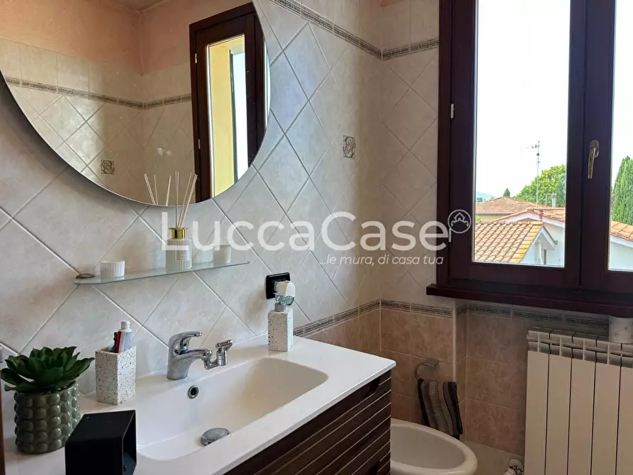 Immagine 22 di Villetta a schiera in vendita  a Altopascio