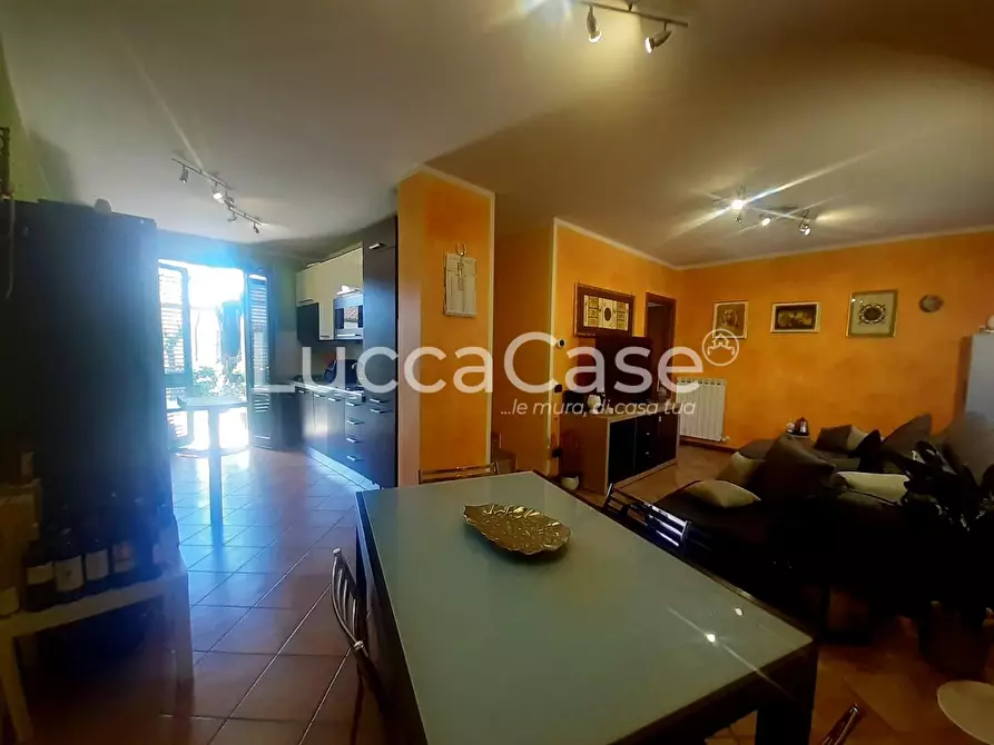 Immagine 3 di Villetta a schiera in vendita  a Altopascio
