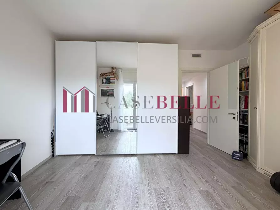 Immagine 38 di Appartamento in vendita  a Massa