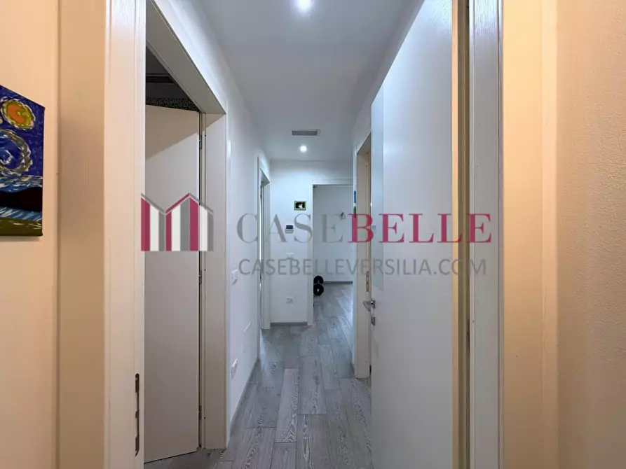 Immagine 16 di Appartamento in vendita  a Massa