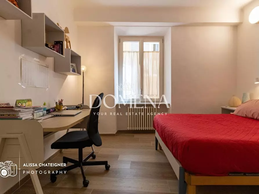 Immagine 43 di Appartamento in vendita  a Siena