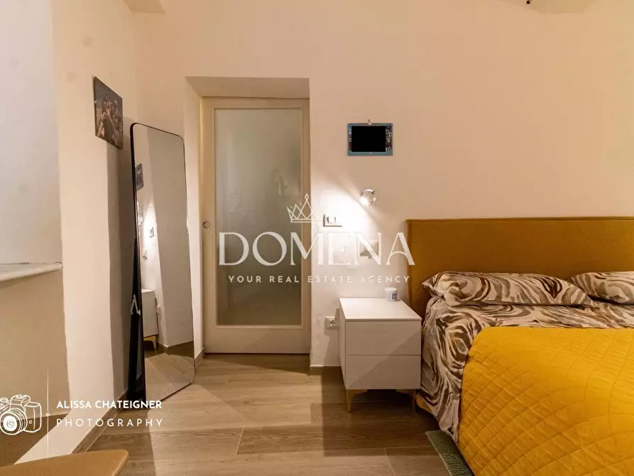 Immagine 21 di Appartamento in vendita  a Siena