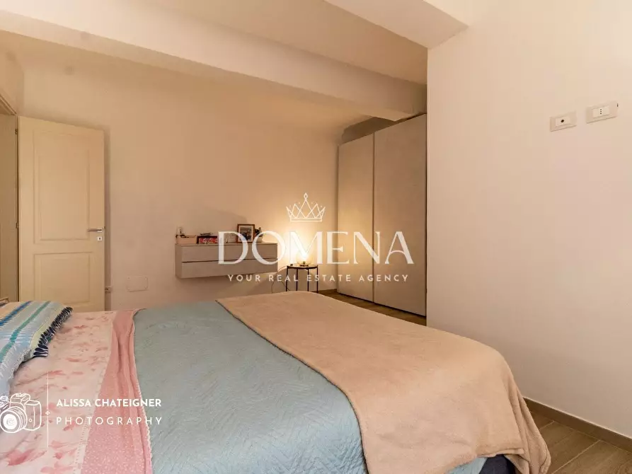 Immagine 49 di Appartamento in vendita  a Siena