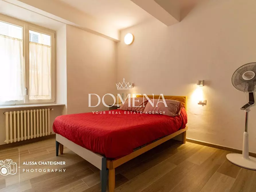 Immagine 41 di Appartamento in vendita  a Siena