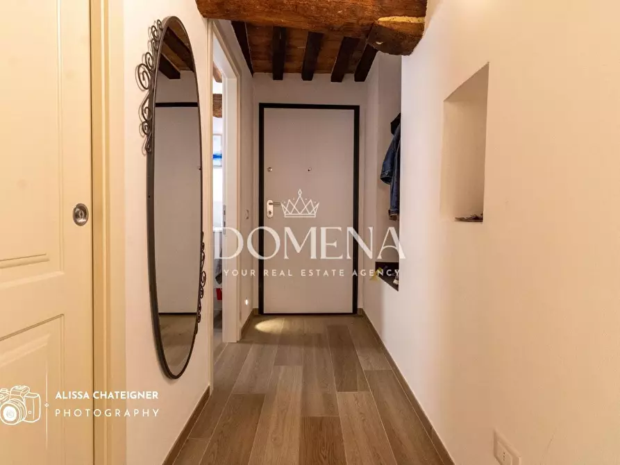 Immagine 33 di Appartamento in vendita  a Siena