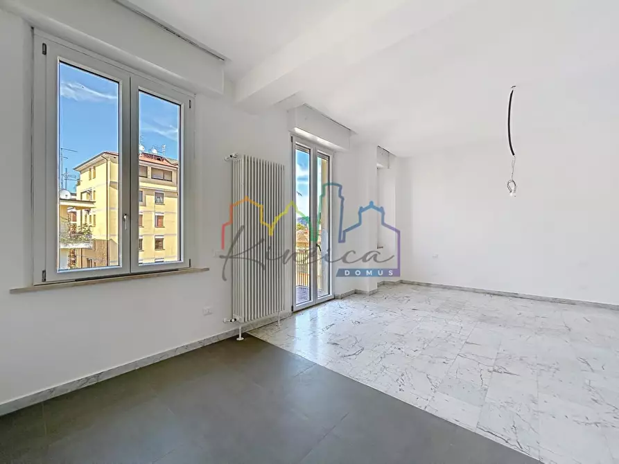 Immagine 8 di Mansarda in vendita  a Pisa