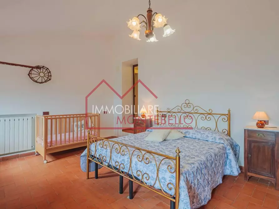 Immagine 23 di Rustico / casale in vendita  a Camaiore