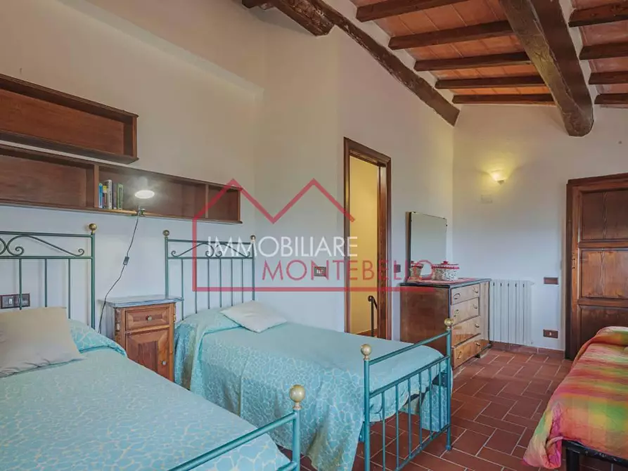Immagine 28 di Rustico / casale in vendita  a Camaiore