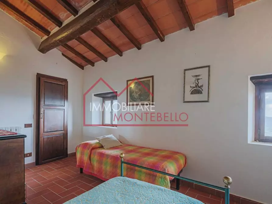 Immagine 27 di Rustico / casale in vendita  a Camaiore