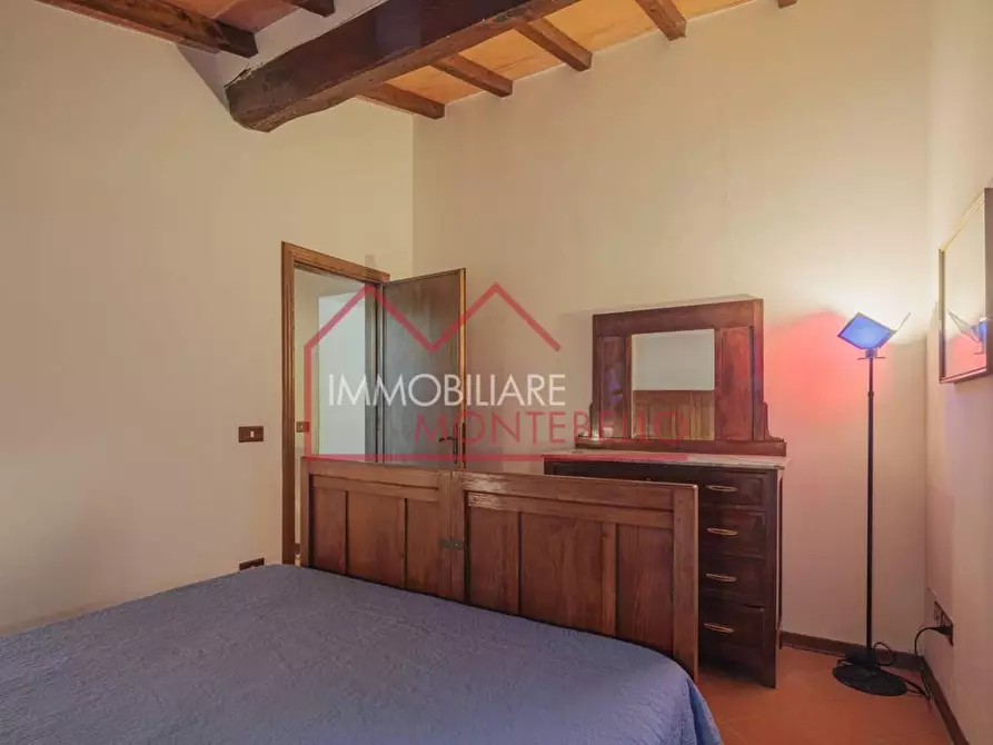 Immagine 26 di Rustico / casale in vendita  a Camaiore