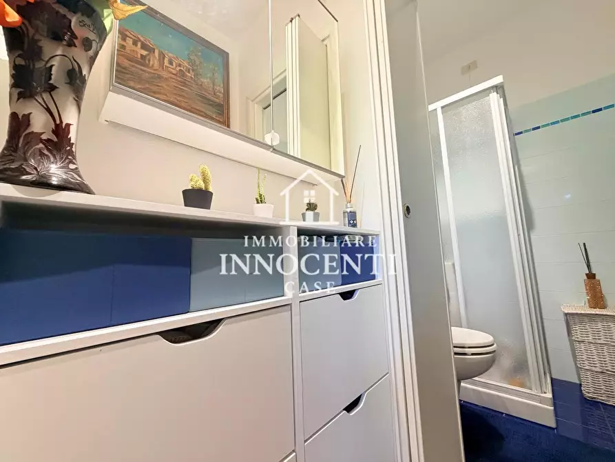 Immagine 22 di Casa bifamiliare in vendita  a Massa