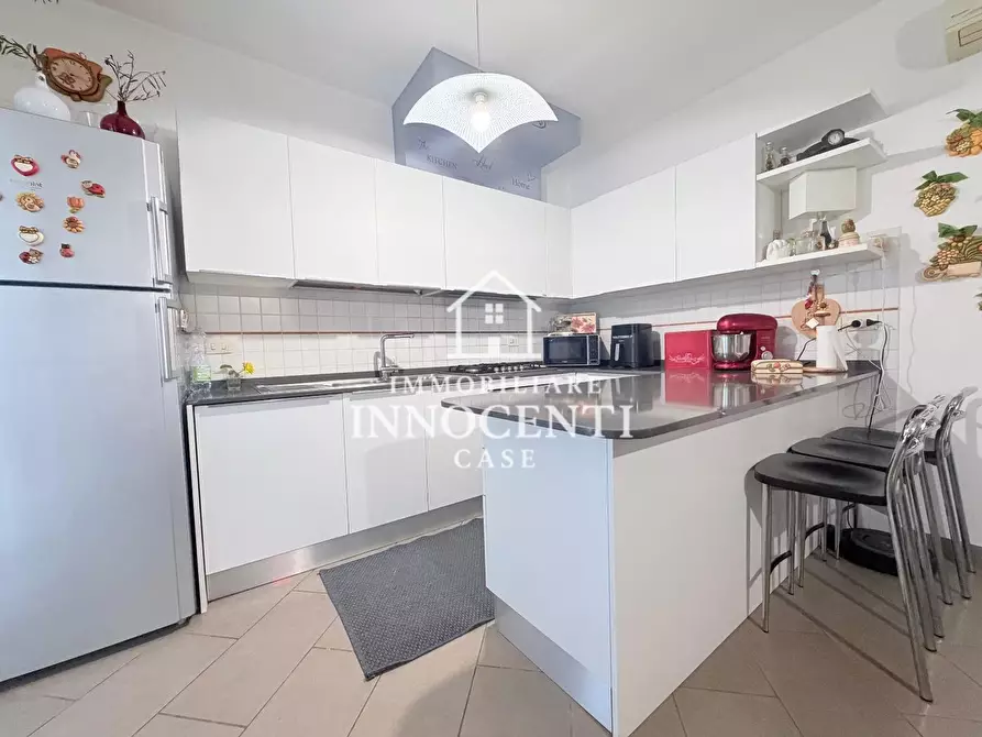 Immagine 17 di Casa bifamiliare in vendita  a Massa